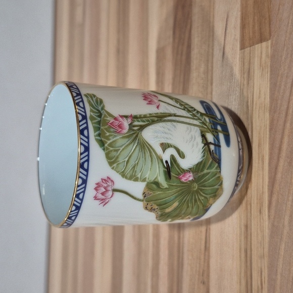 HOLIDAY SALE Japanese Porcelain Sake Cups (3) - Picture 3 of 5